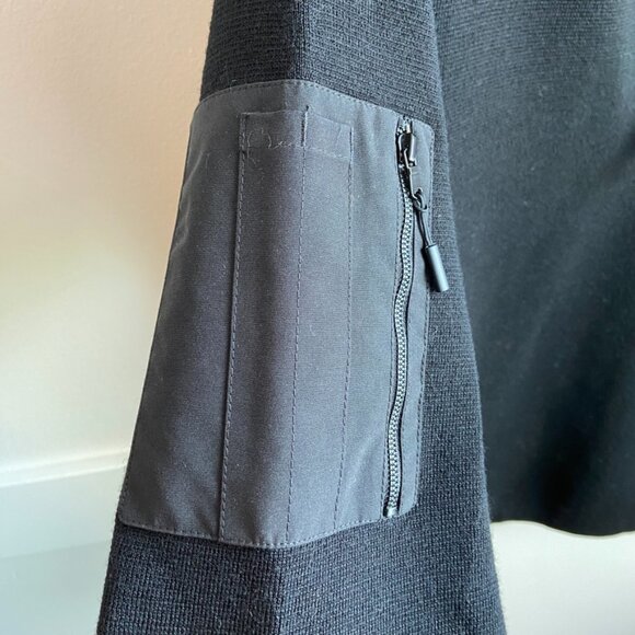 NWT Canada Goose Black Classic Stormont Quarter Zip Sweater - Picture 9 of 11